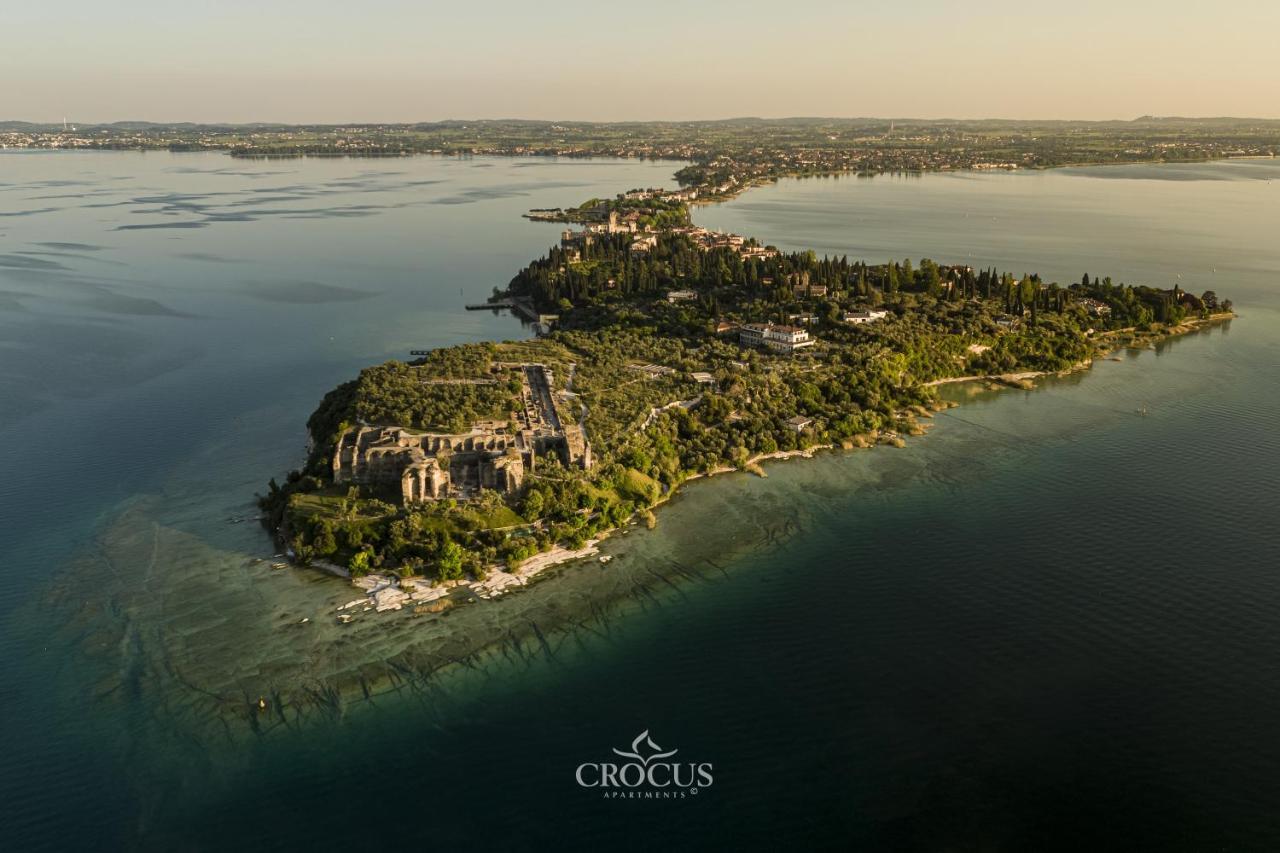 Crocus Apartments Sirmione Exteriör bild